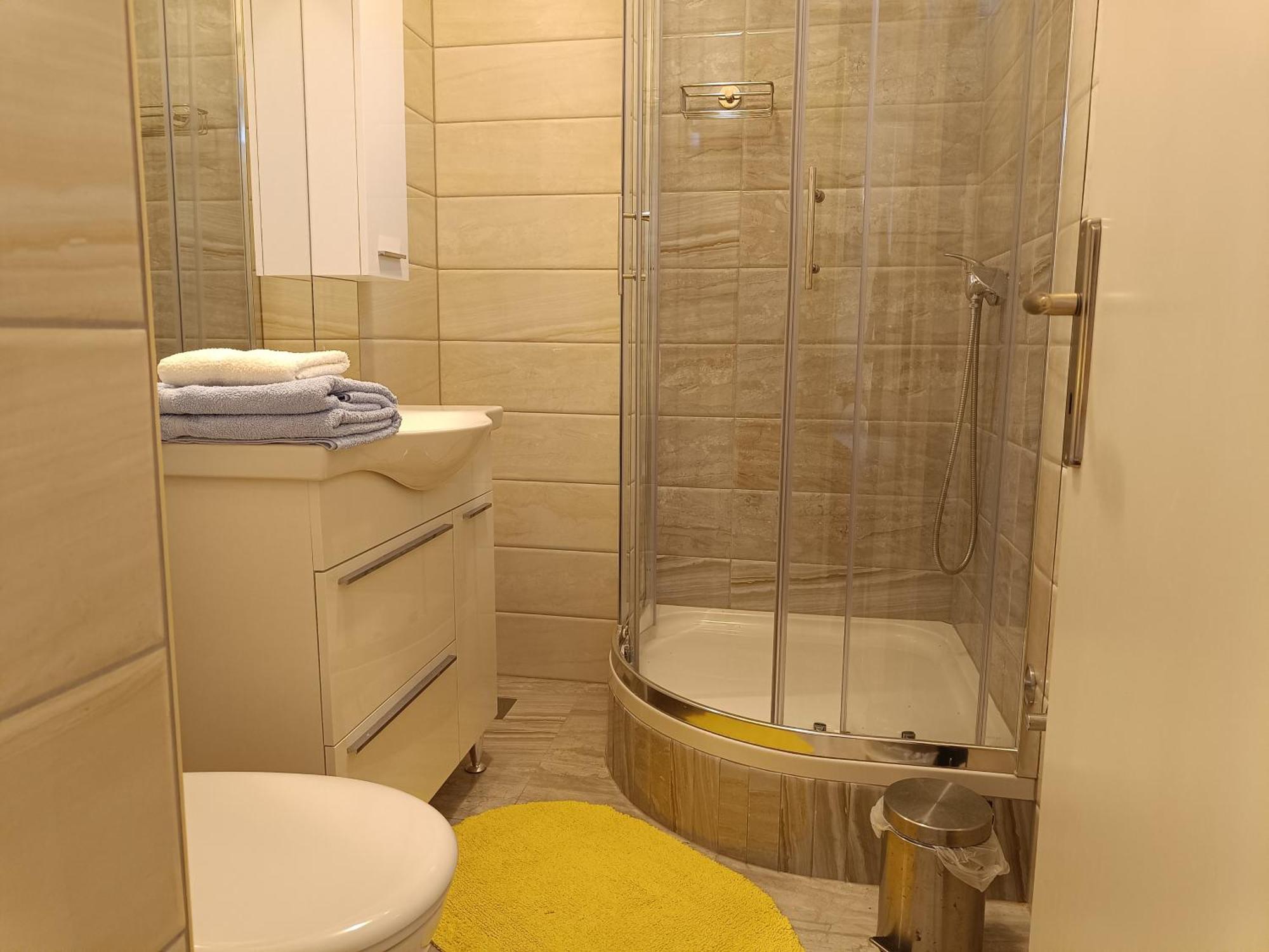 Apartments Fani Kanun Bol Bagian luar foto